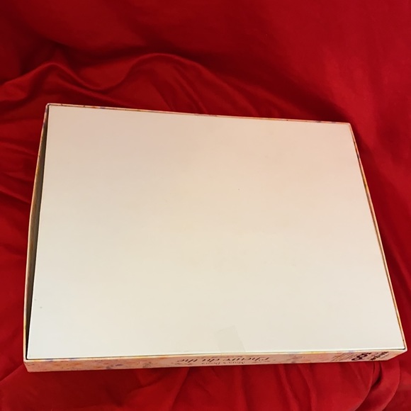 Hallmark Springbok 500-piece Puzzle🧩Retired “Mary’s🍭Bears🧸Tea🫖Party🍰Picnic” - Picture 9 of 10